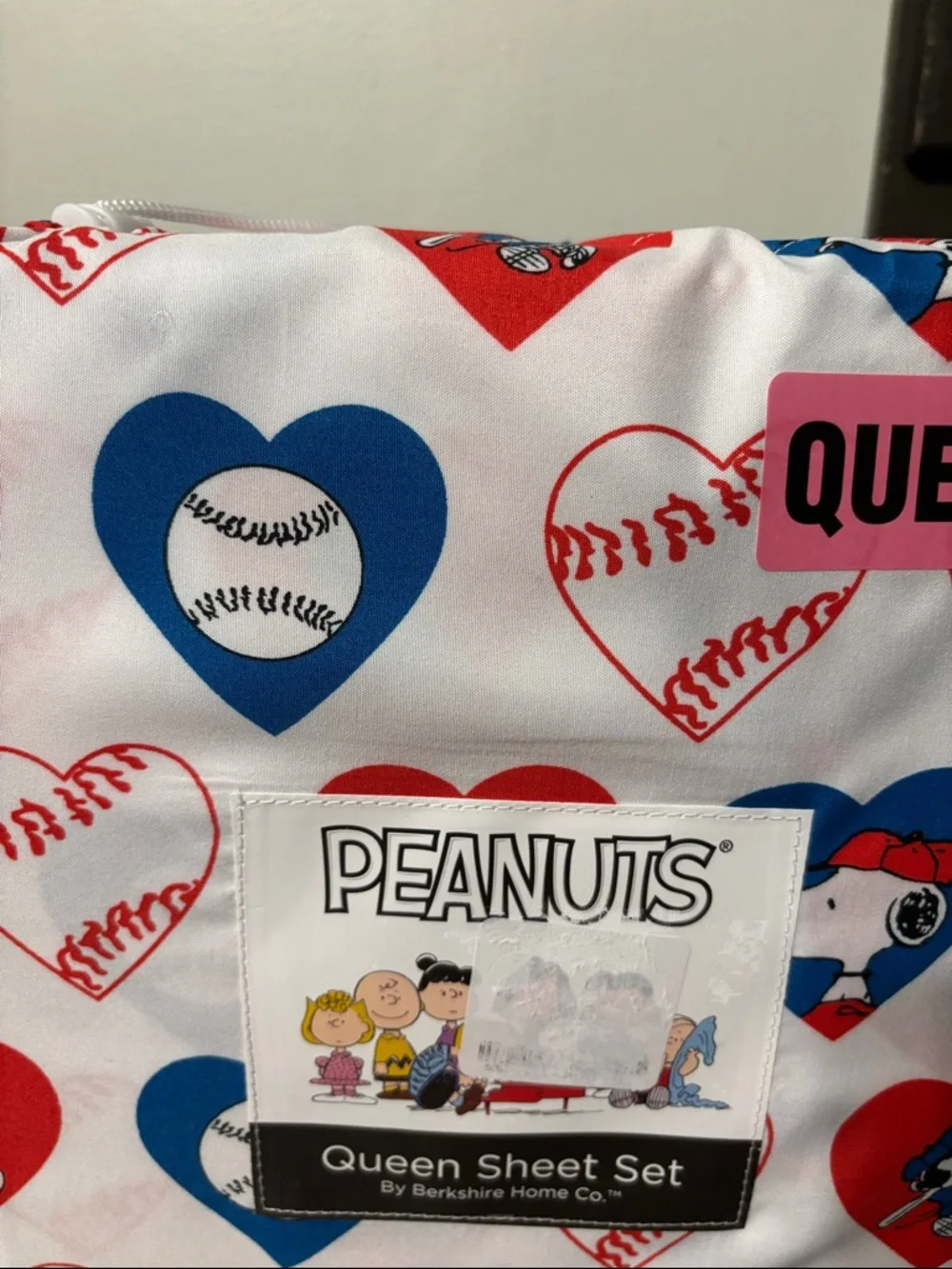 NEW Peanuts Snoopy Queen Sheet Set Red, Blue & White Heart Baseball Print